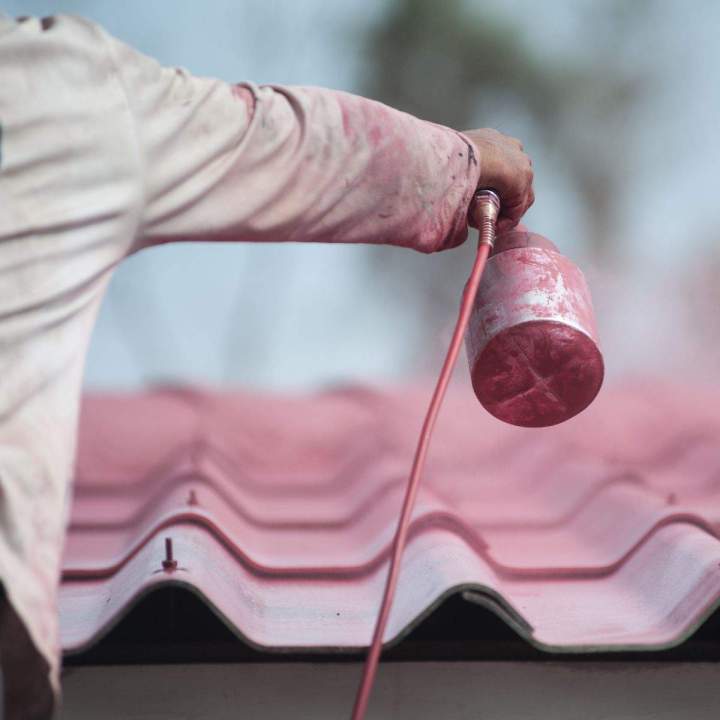 Rénovation de la peinture de toiture